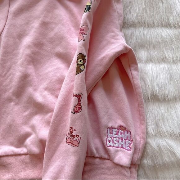 Leah Ashe Ashemoji Crewneck (S) - Picture 9 of 10